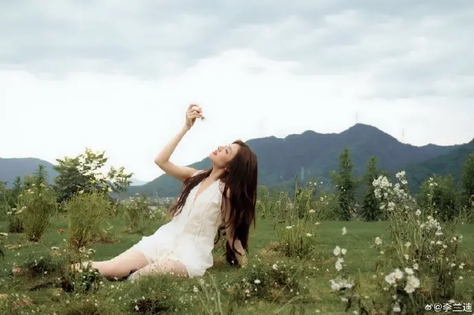 手机游戏下载界面